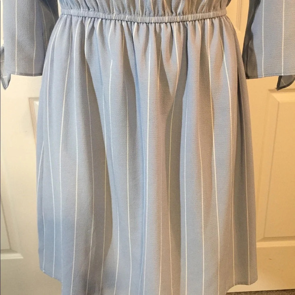 NWOT Soprano Striped Off the Shoulder Dress M - Picture 3 of 14